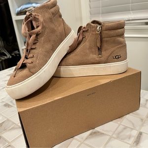 Ugg Olli Boot